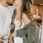 Randka bez rezerwacji: domowe scenariusze na niezapomniany wieczór we dwoje