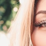 Rzęsy jak nowe: sprawdzone rytuały pielęgnacji po przedłużaniu, które wydłużą efekt wow